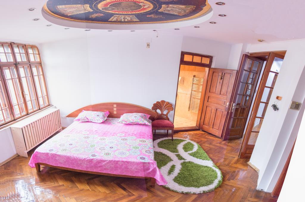 Apartment Faryna Bukarest Kültér fotó