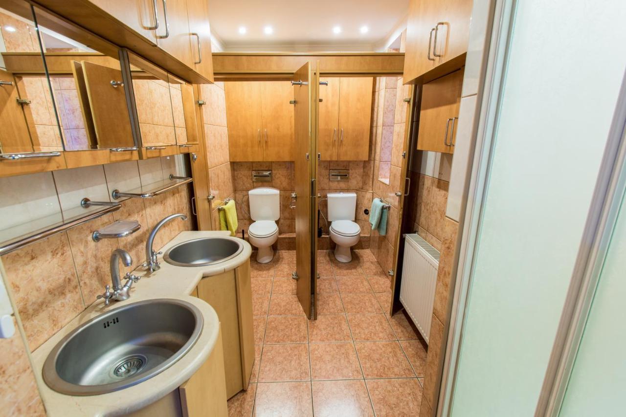 Apartment Faryna Bukarest Kültér fotó