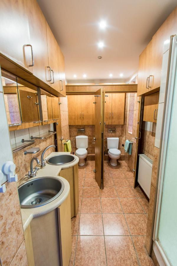 Apartment Faryna Bukarest Kültér fotó